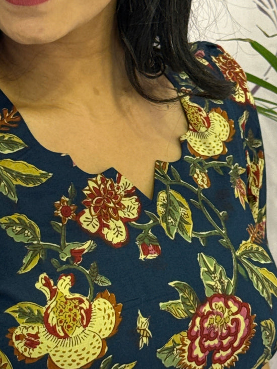 Red Floral Tiered V-Neck Maxi Dress