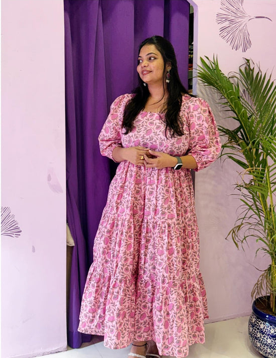 Women's Pink Floral Tiered Puff- Sleeve Maxi Dress