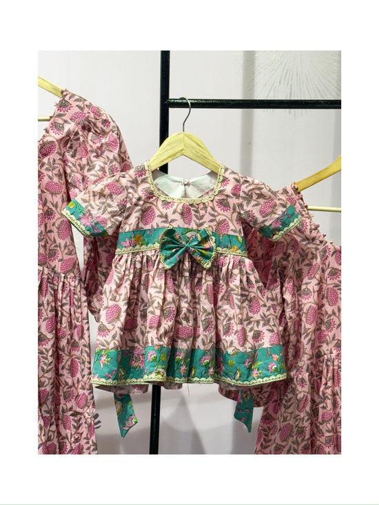 Women's Pink Floral Tiered Puff- Sleeve Maxi Dress