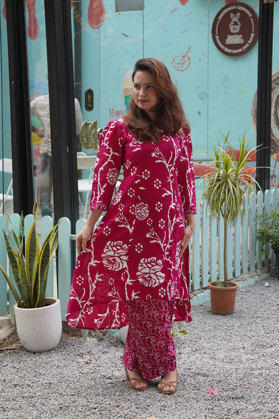 Petal Neck Floral Kurta Set