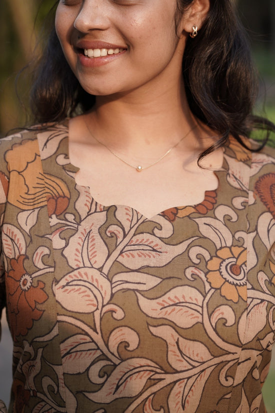 Sandstone Bloom Kurta Set
