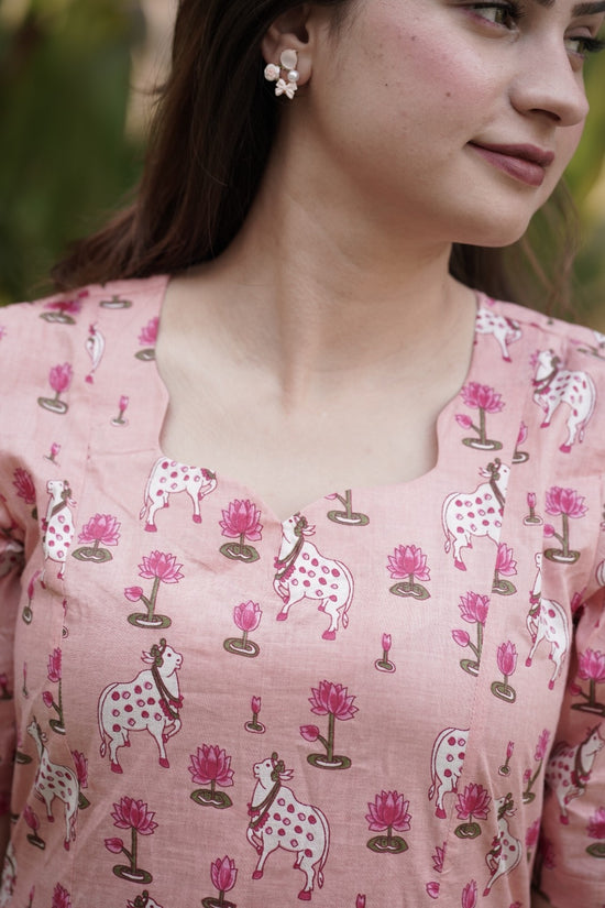 Vintage Floral Pink Dress